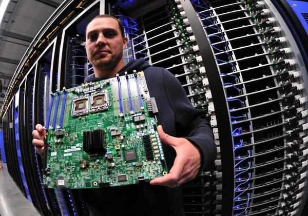 High-performance enterprise server circuit boards engineered for enterprise AI processing workloads. Photo: Intel Free Press