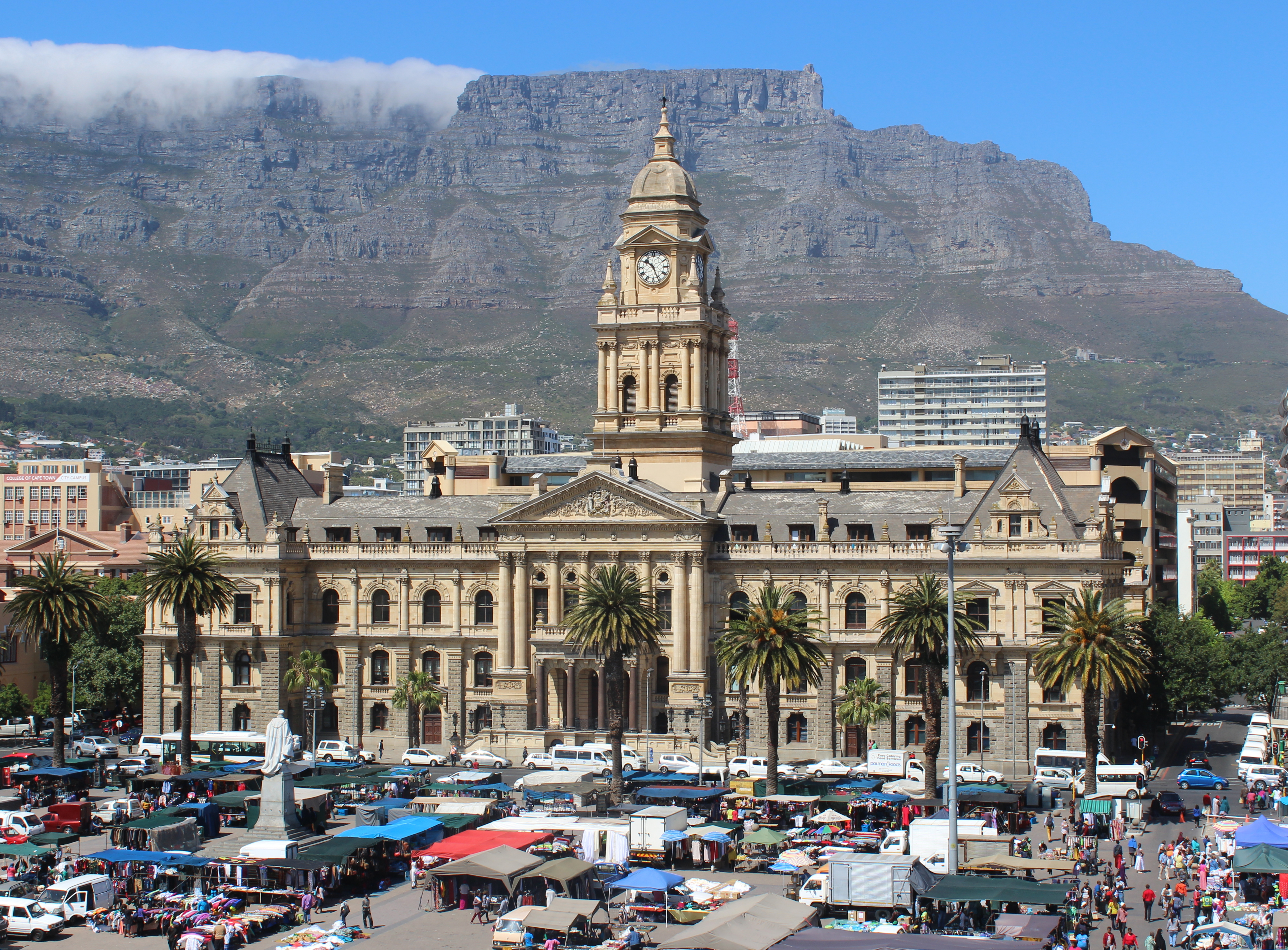 Cape Town City Hall, representing the municipal and provincial authorities whose constitutional challenge overturned the national legislation. Photo: Martinvl / Wikimedia Commons
