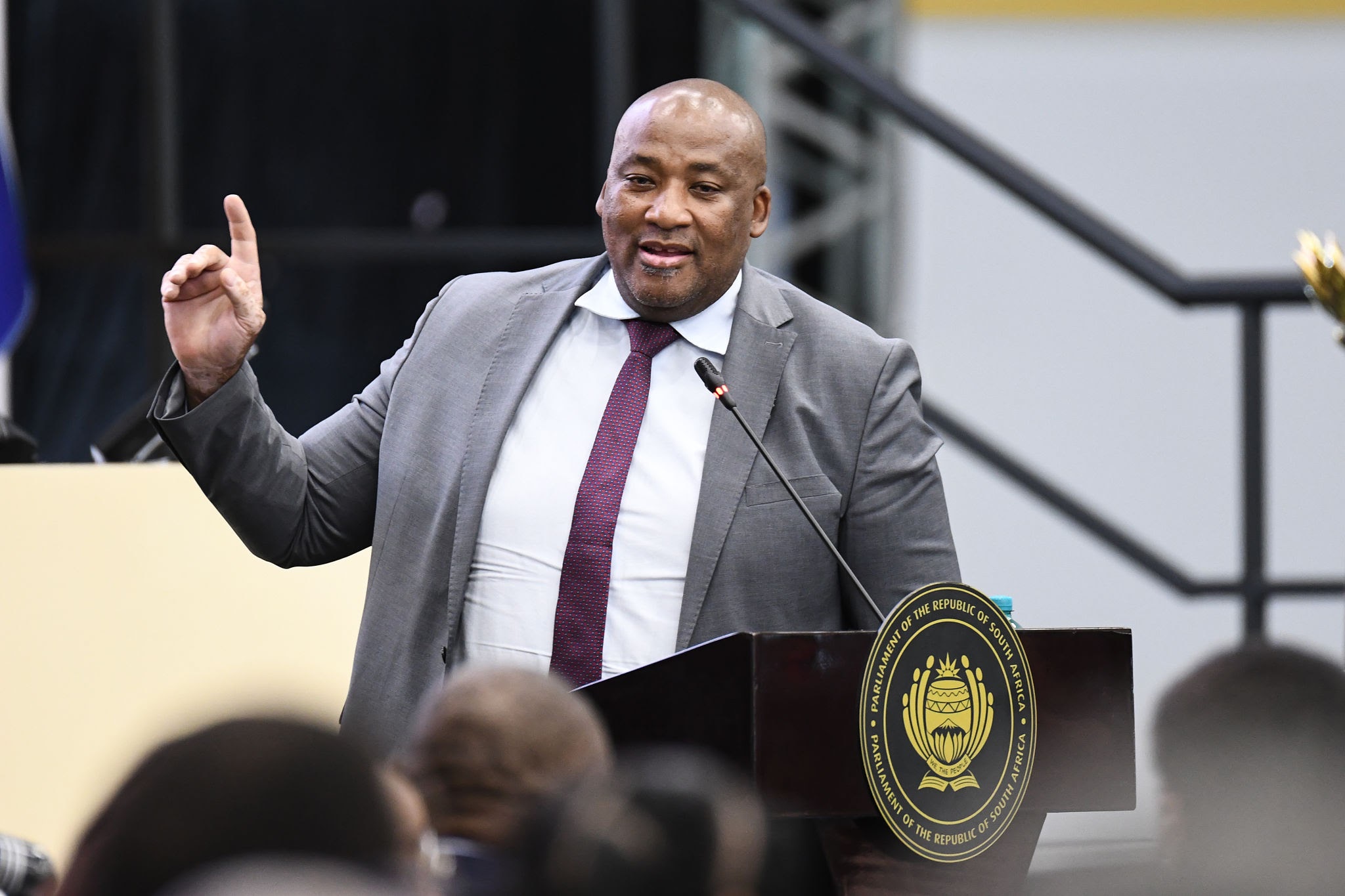Empty Chairs in Parliament — McKenzie Skips Audit Grilling for Cricket Event