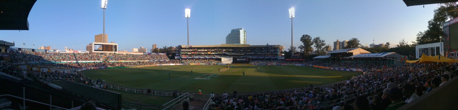 Proteas Turn to Anrich Nortje at Kingsmead as Kagiso Rabada Injury Tests Cricket Attack Against Australia