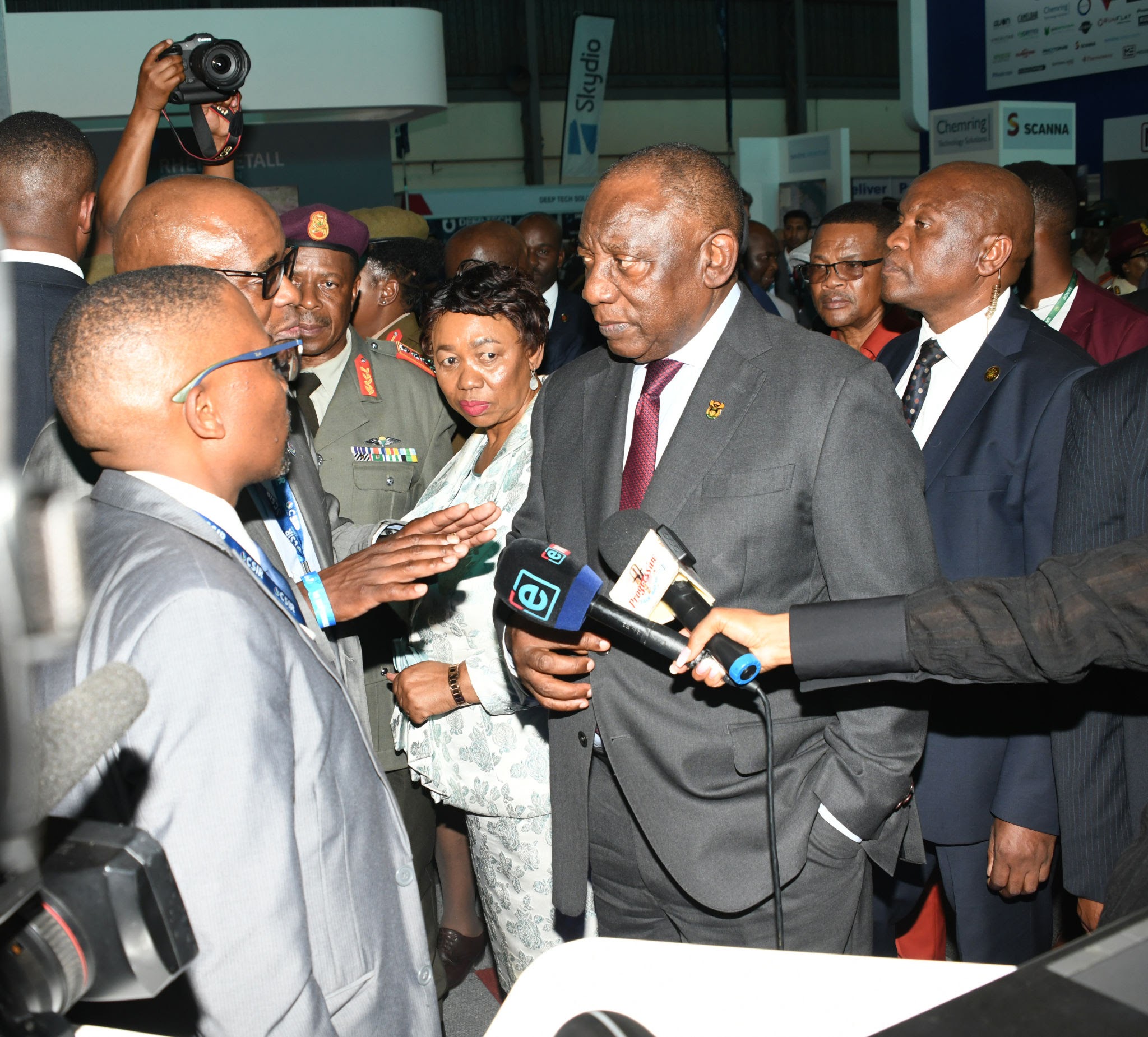 Building Local Health Sovereignty — Ramaphosa Officiates Launch of CSIR FuturePHARMA Facility