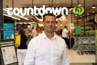 The Woolworths Blueprint and Sean Summers' Runway — Inside Pick n Pay's CEO Succession