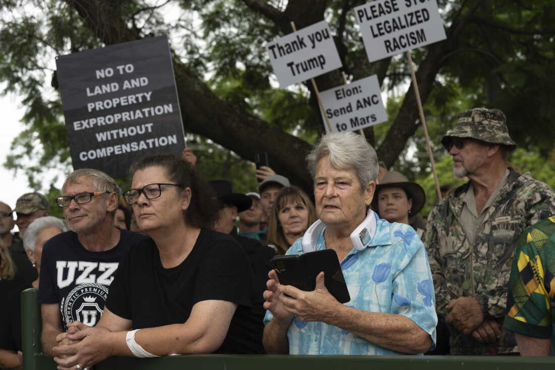 Over 13,000 White South Africans Resettled in US as Refugee Programme Faces Rejection Surge