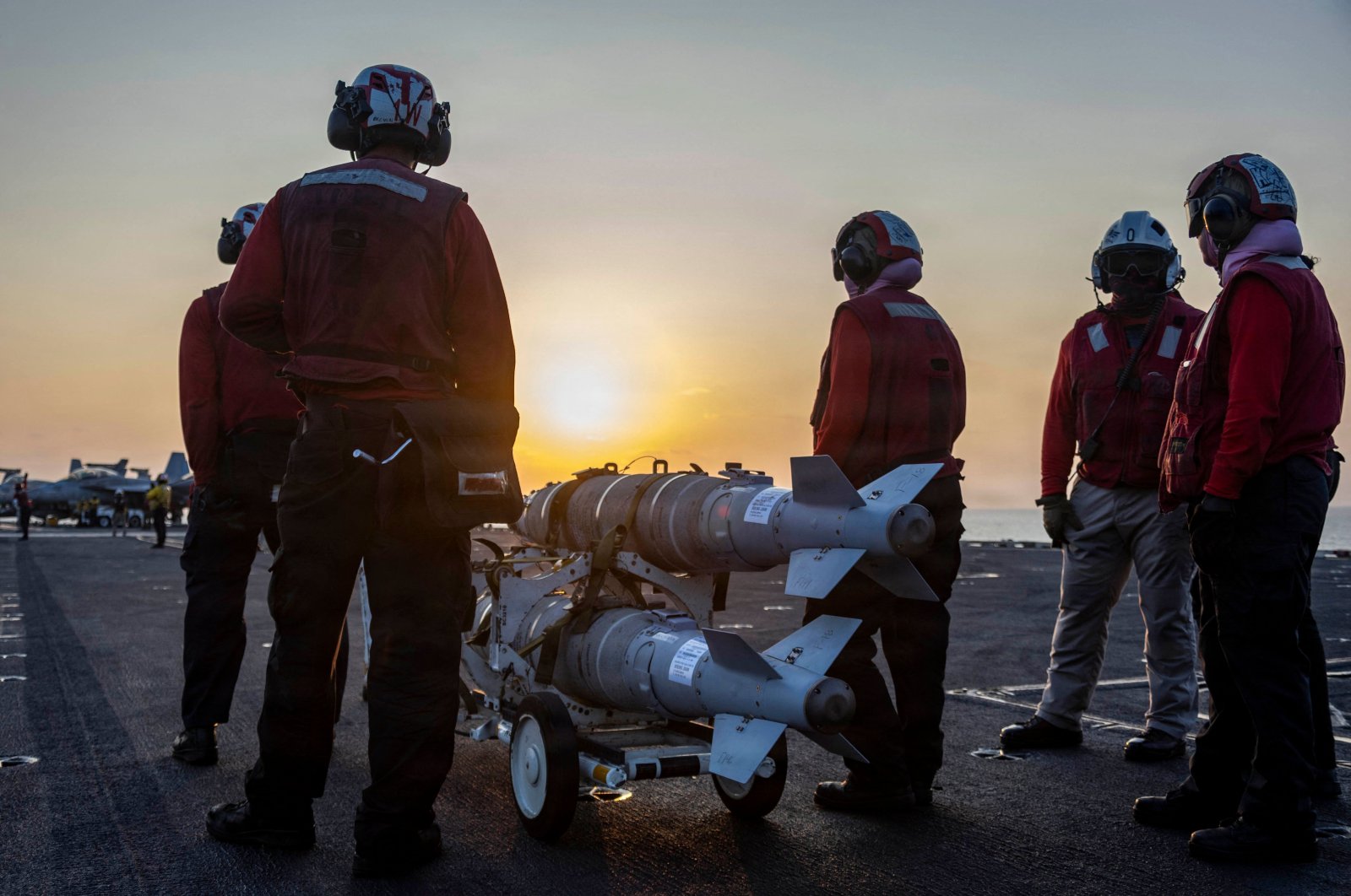 Escalation, Economic Blockades, and Strategic Deadlock in the Persian Gulf